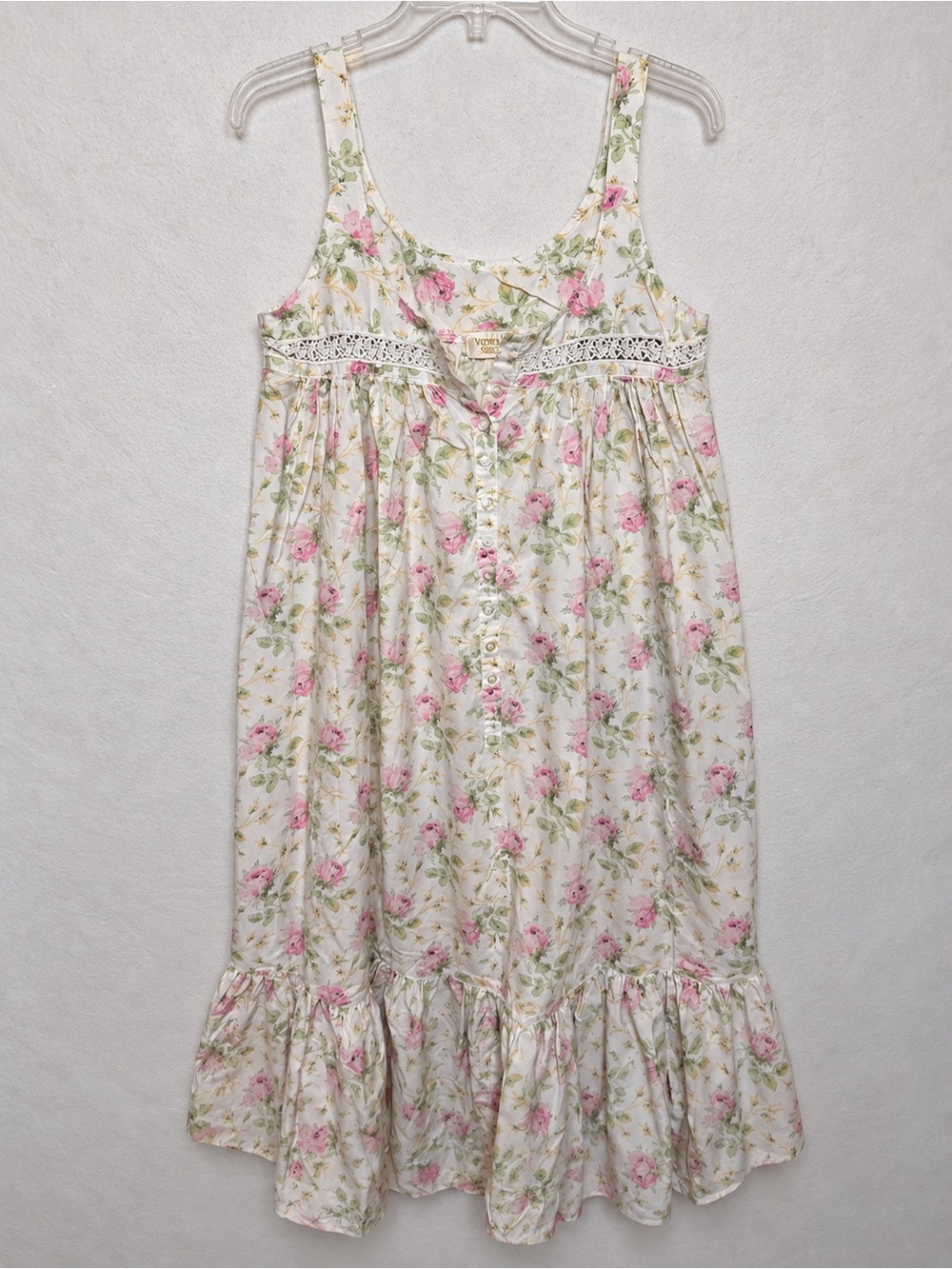 Vintage Victoria’s Secret Nightgown M 100% Cotton Floral Rose Lace Cottagecore